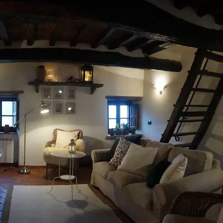 Villa Acadirospi *